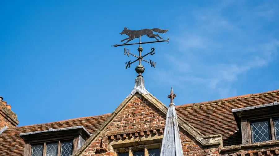 Timber-framed historic buildings and shopfronts in Bicester Market Square